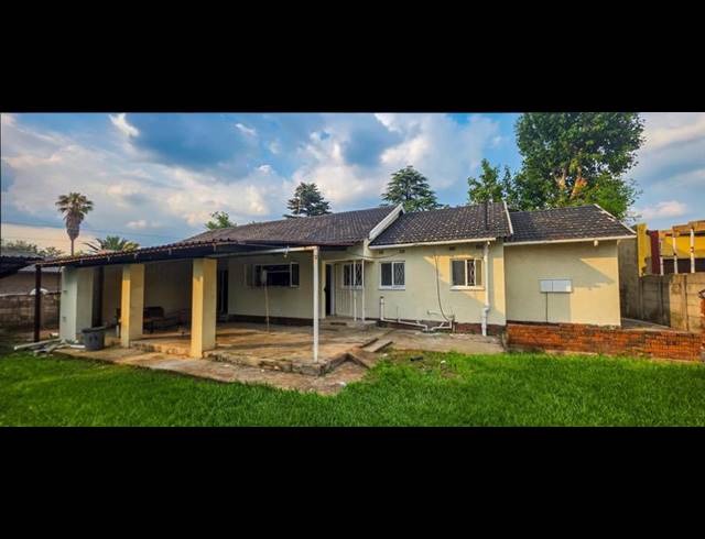 4 BEDROOM HOUSE FOR SALE IN ELSPARK